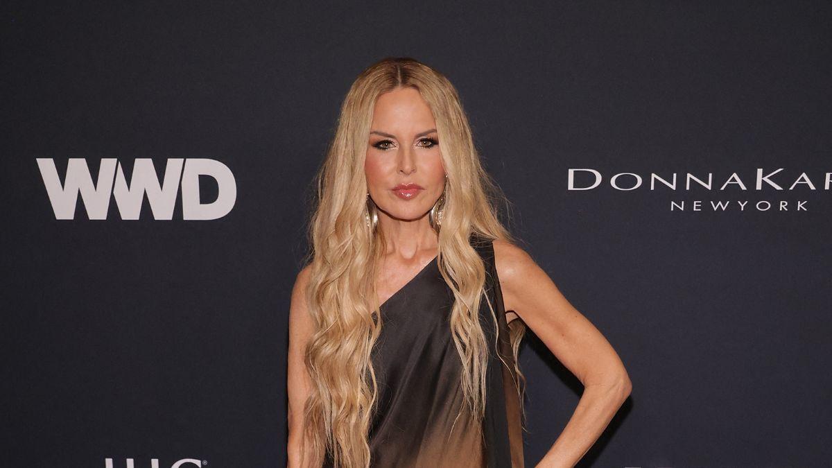 Image of The divorce narrative continued beyond court filings.