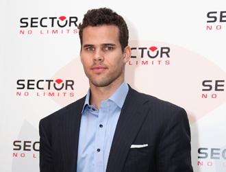 Kris humphries nov30nea.jpg