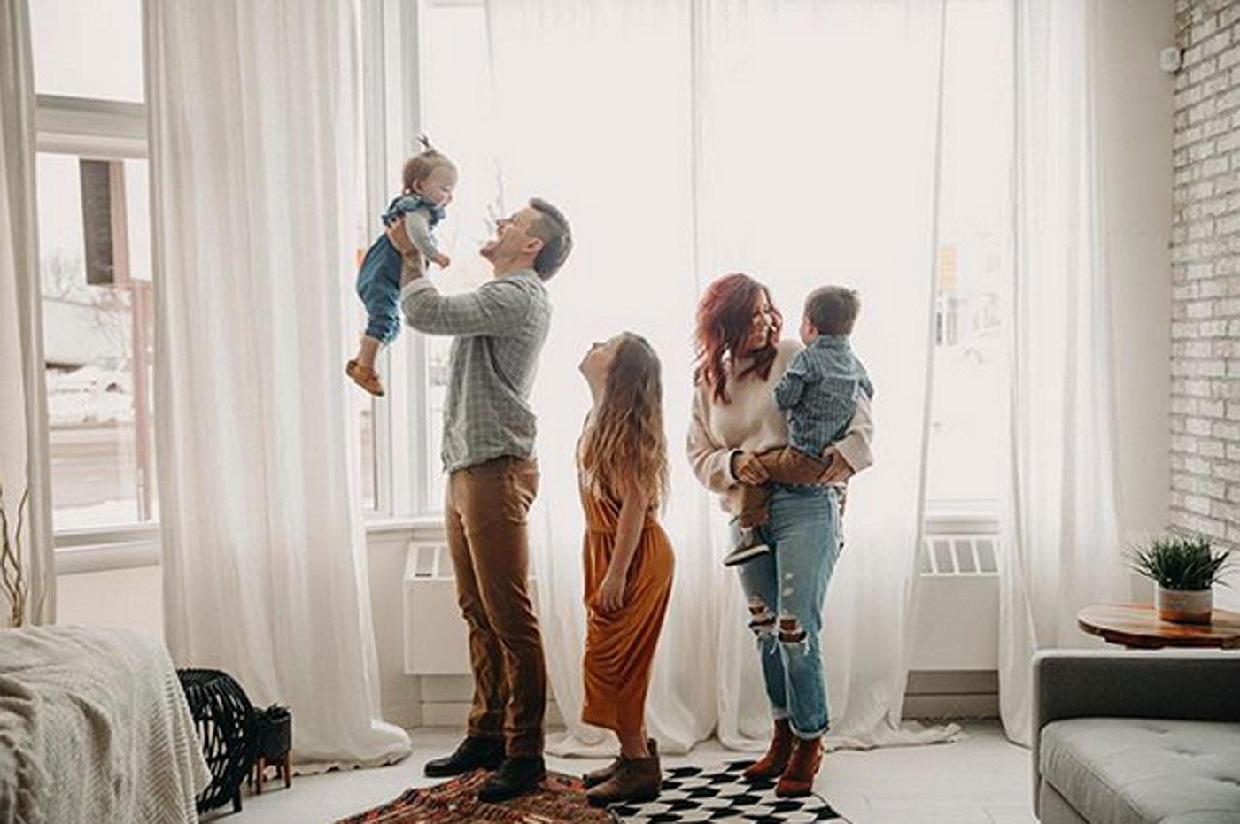 chelsea-houska-instagram-photoshoot-cole-deboer-family-photos