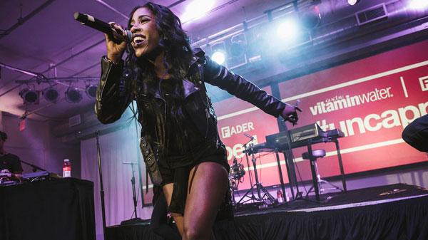 Sevyn Streeter hydrates the hustle for the fifth anniversary of vitaminwater® &#038; The FADER’S&#8211;#uncapped concert series by Ryan Muir
