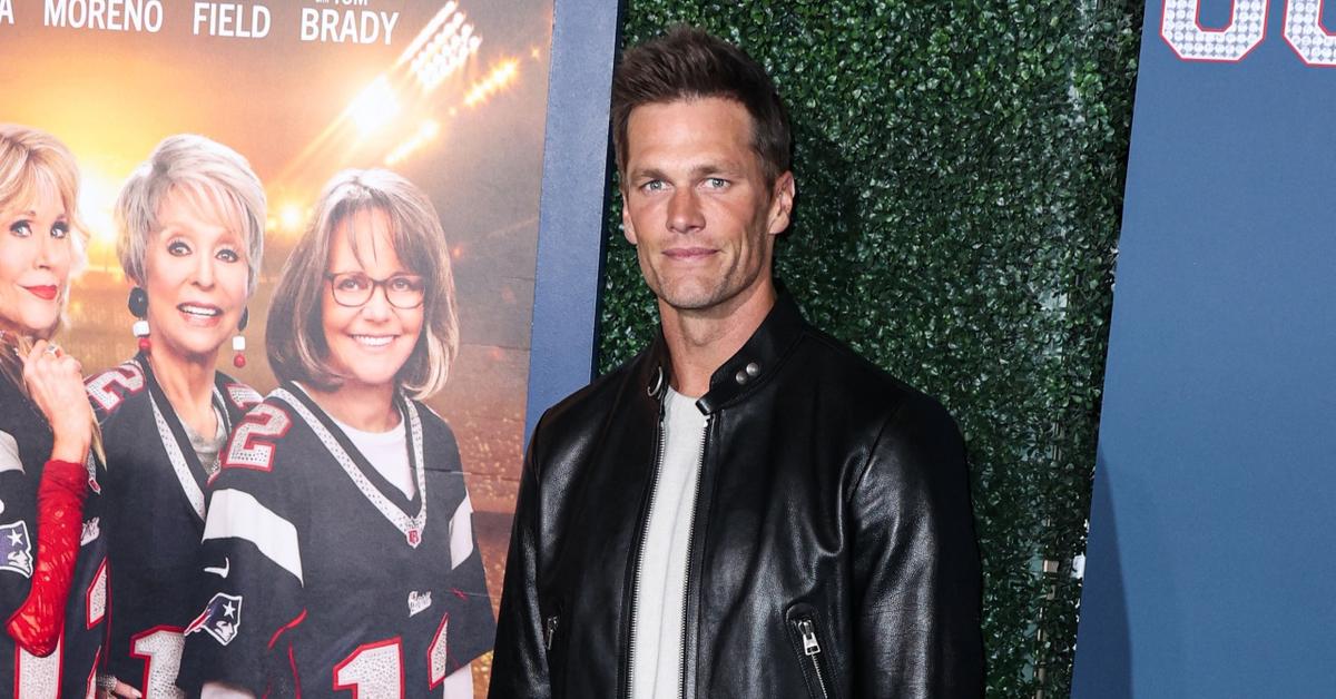 Tom Brady Shows Off Rock-Hard Abs Snorkeling With His Kids: Photos