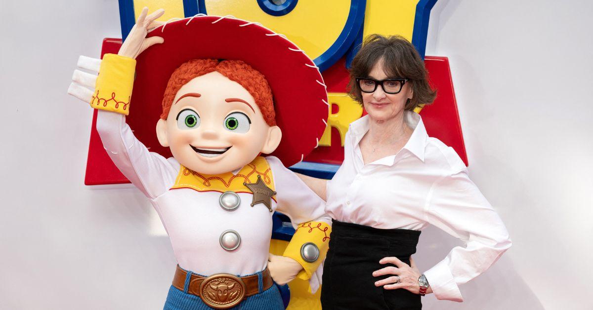 image of Joan Cusack returned to the red carpet for the 'Toy Story 5' premiere after spending years focusing on family life instead of Hollywood events.