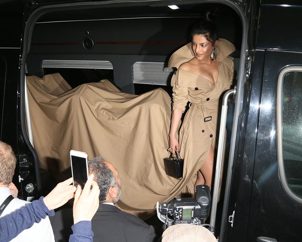 Guests head out to the 2017 Met Gala