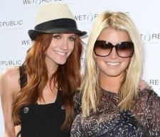 2009__11__wenn2598050 225×193.jpg