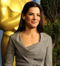 2010__02__okmagazine_sandra bullock1 206×225.jpg