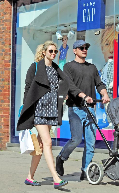 *EXCLUSIVE* Josh Hartnett and pregnant Tamsin Egerton out taking a leisurely stroll