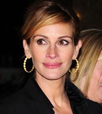 2009__12__wenn_julia_lancome 203×225.jpg