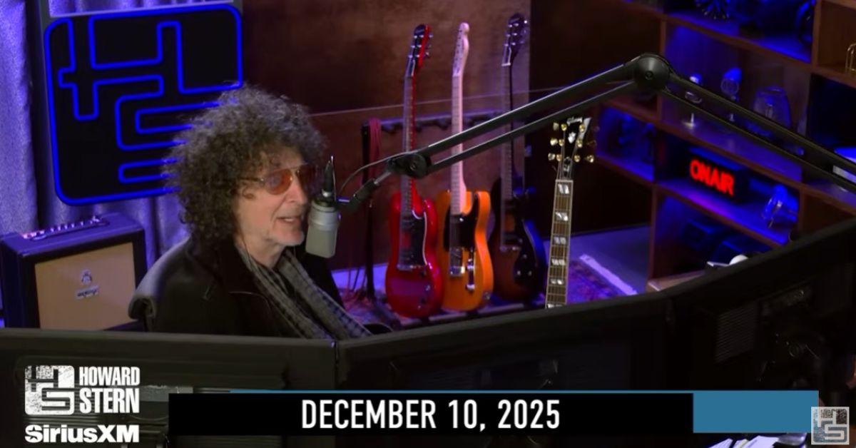 image of Howard Stern joked openly about Hugh Jackman on his show.