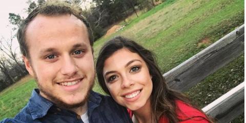 Josiah duggar lauren swans pda filled vacation pics hero