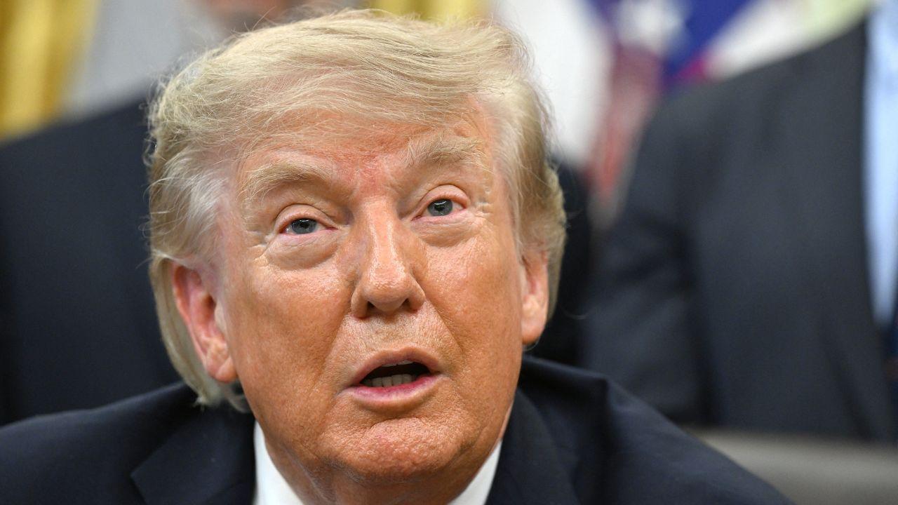 Photo of Trump has dubiously bragged about his mental fitness. 