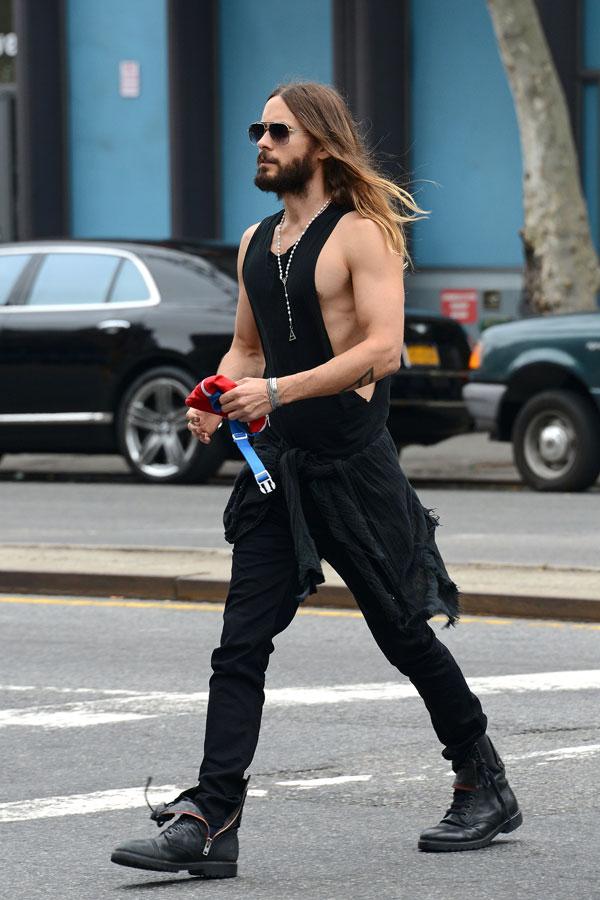 Jared leto muscles walking