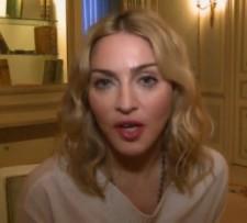 2009__10__madonna1028 225×203.jpg