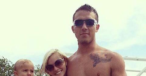 Mackenzie douthit pregnant married