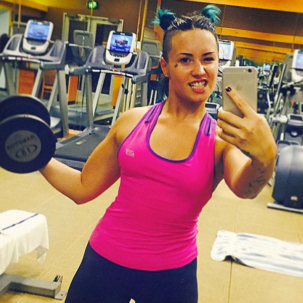 Pin by Dsl Leavell on Demi  Demi lovato workout, Demi lovato body