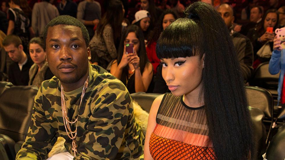 Nicki Minaj's fiance Meek Mill gives her a helping hand on New