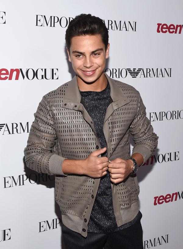 Jake T. Austin Dating Obsessed Fan