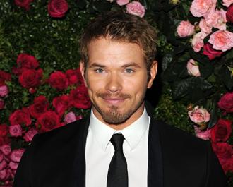 Kellan lutz april25 m.jpg