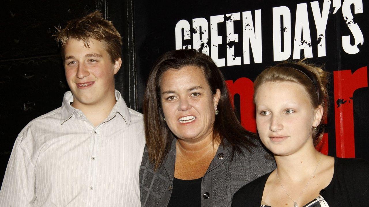 Image of The comedian posted a throwback photo as their relationship continued to heal.