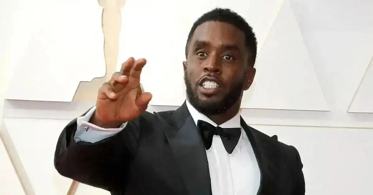 Image of Sean 'Diddy' Combs has a cushy job in prison in the 'chapel library.'