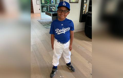 Amber Rose Posts 1st Pic Of Newborn Son At Home From Hospital