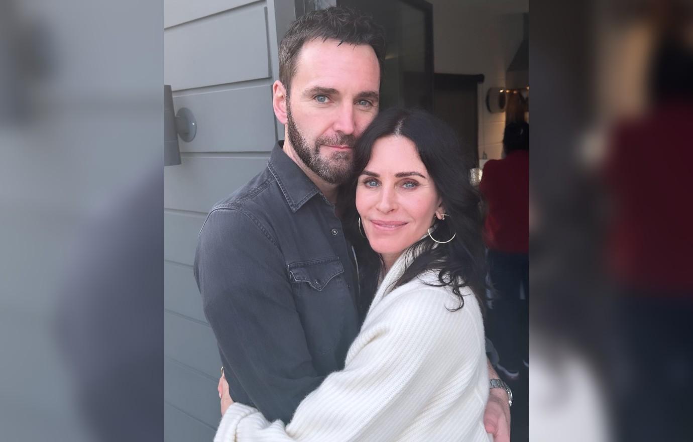 courteney cox blindsided after boyfriend johnny mcdaid dumped her ig