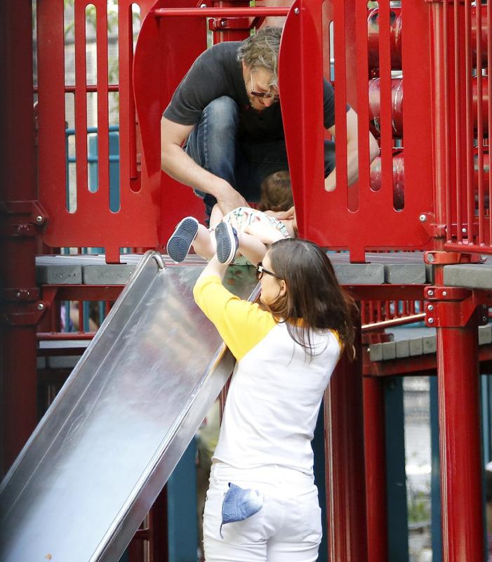 *EXCLUSIVE* Anne Hathaway and Adam Shulman take their son to the park in NYC