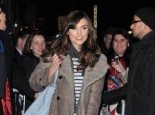 2009__12__keira_knightleymainhorz 225×167.jpg