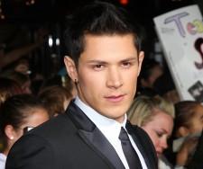 2009__11__wenn5387250 225×188.jpg