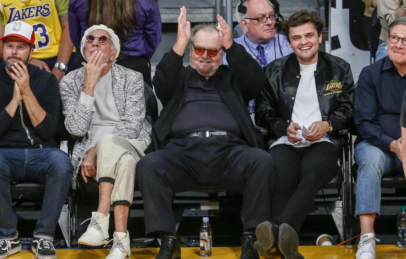 There's Cool, and Then There's Jack Nicholson At a Lakers Game