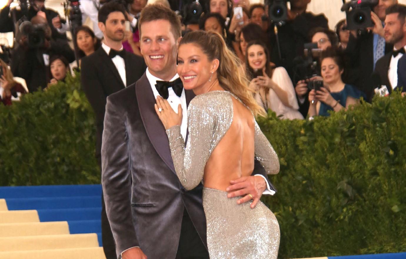 tom brady upset stung finding out ex gisele bundchen pregnancy