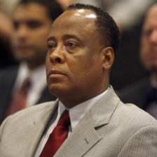 2010__02__Conrad_Murray_feb10newsne 224×225.jpg