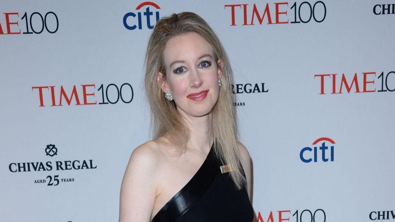 elizabeth holmes relationship status is she married