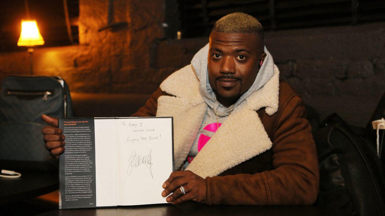 Image of Ray J was busy hosting a high-profile livestream marathon on Kick when he experienced health issues.