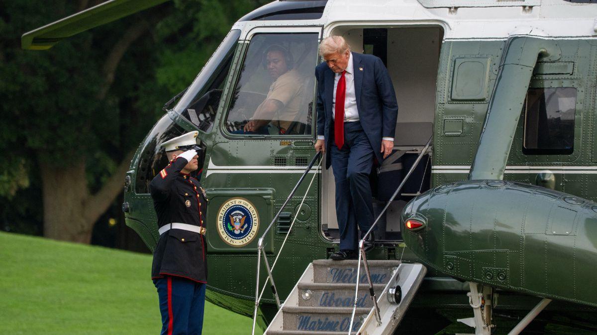 Photo of Donald Trump vowed to respond after a U.S. helicopter was shot down earlier this week.
