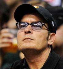 2010__02__charlie_sheen_Feb23 206×225.jpg