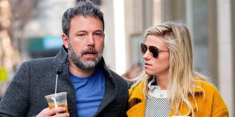 Ben affleck lindsay shookus breakup snl cast members her side okpp