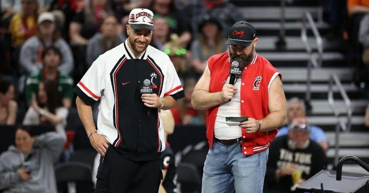 Photo of Travis and Jason Kelce