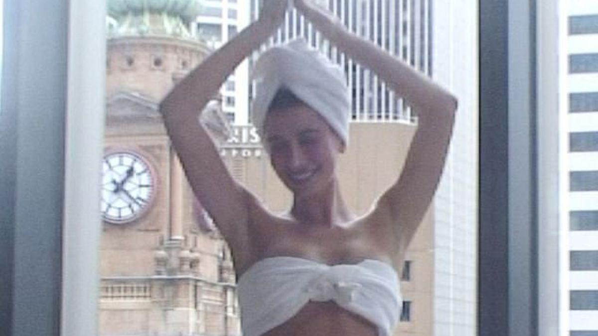 image of Hailey bieber