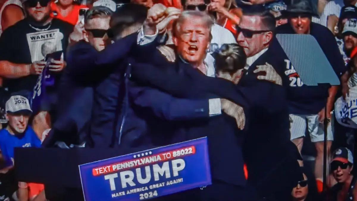 image of The Secret Service 'missed multiple opportunities to detect, prevent, and disrupt' the gunman, according to a report.
