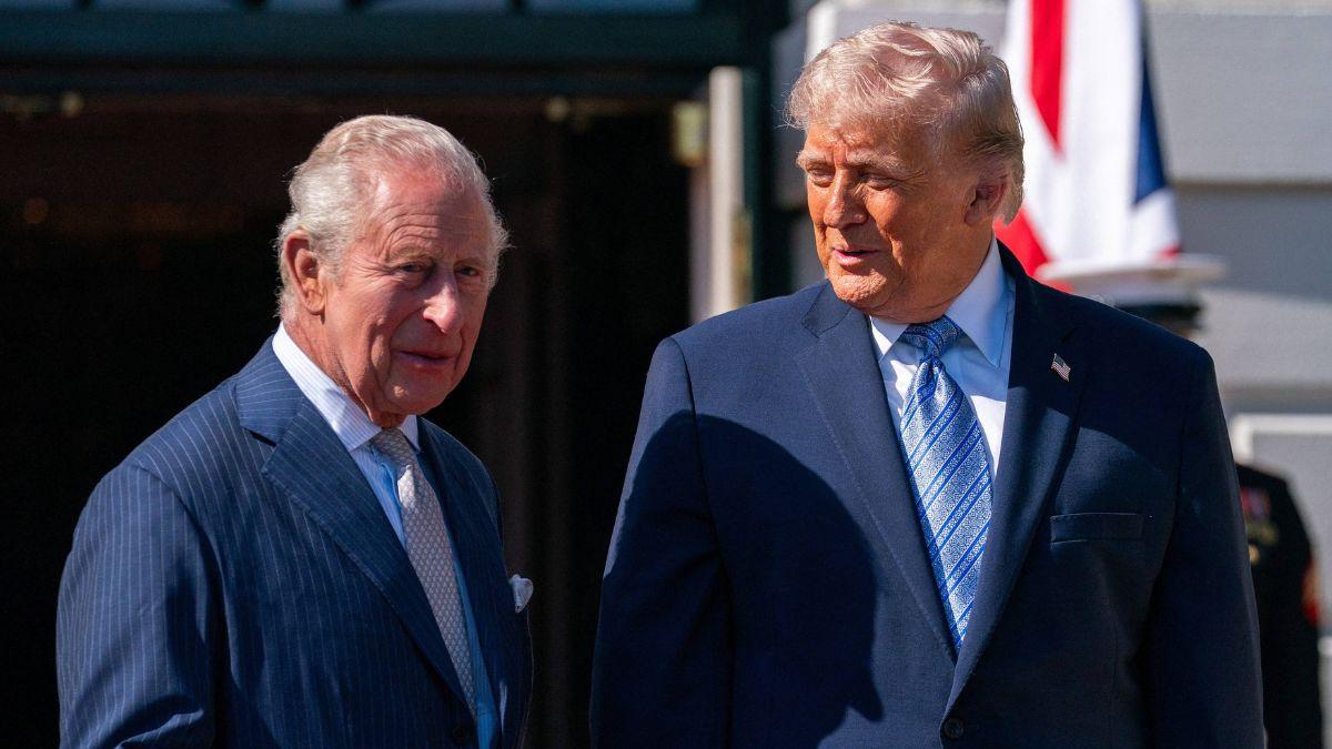 Photo of Fans quickly shared their opinions on Donald Trump revealing his mother's 'crush' on King Charles. 