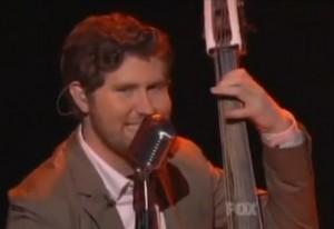 2011__04__Casey_Abrams_American_Idol_April14newsnea 300&#215;206.jpg