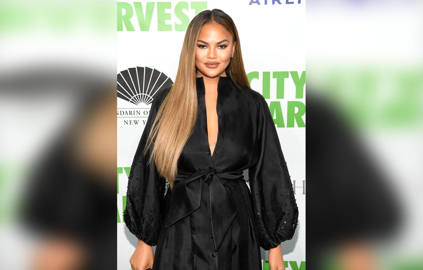 Chrissy Teigen Gets Botox In Her Armpits To Prevent Excessive Sweating