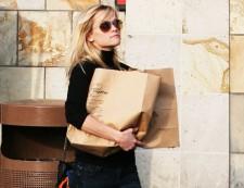 2010__02__Reese_Witherspoon_Feb2_main 225×173.jpg