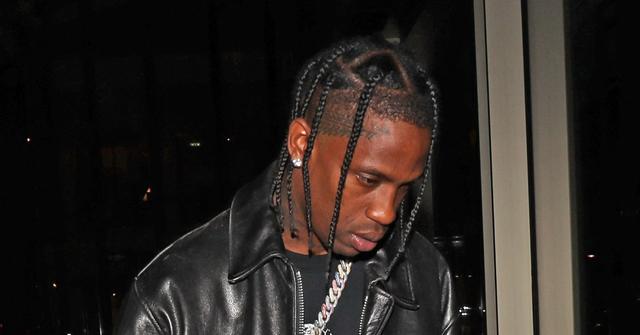 travis scott wasnt seen mingling girls super bowl weekend arizonapp
