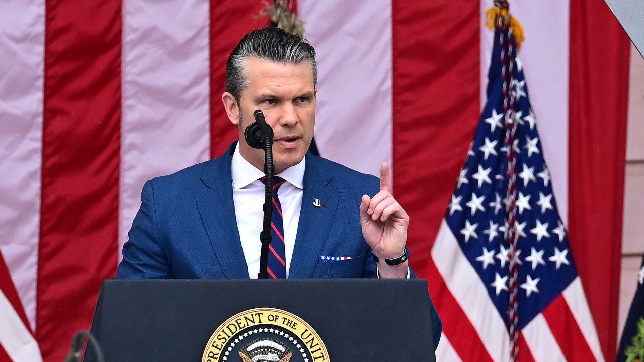 Photo of Hegseth praised Marines' 'warrior ethos.'