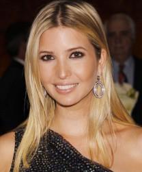 2010__07__ivanka_trump_3 208×300.jpg
