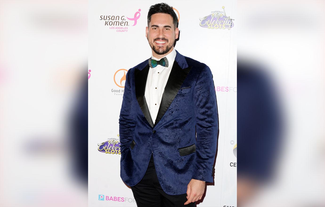 bachelorette star josh murray involved in th of july accident he friends hit by a drunk driver ok