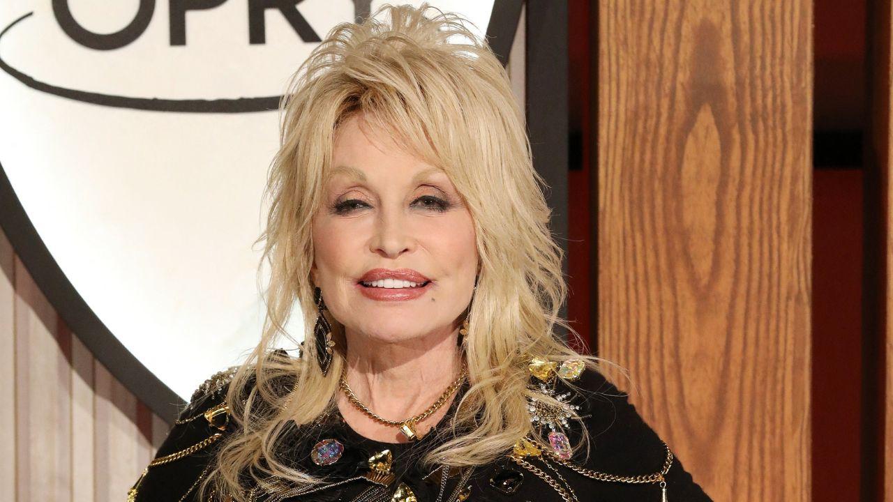 Image of Dolly smiling.