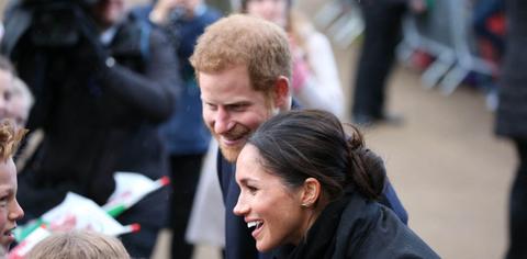 meghan markle clevr blends video seen desperate attempt distract struggles