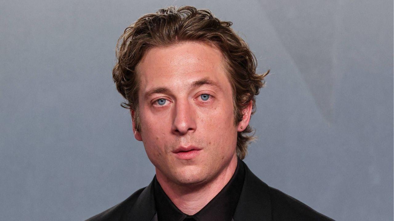 Image of Jeremy Allen White